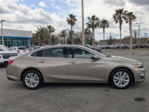 Mineral Gray Metallic 2025 Chevrolet Malibu LT