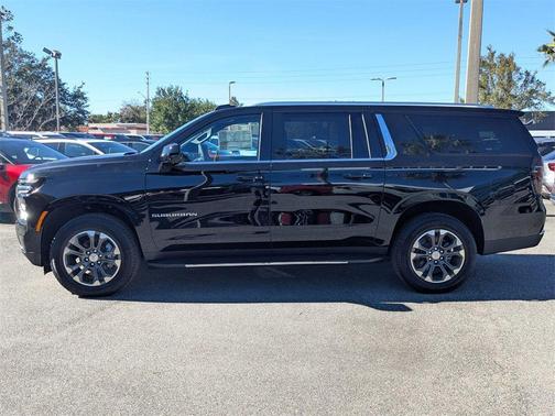 2026 Chevrolet Suburban LS