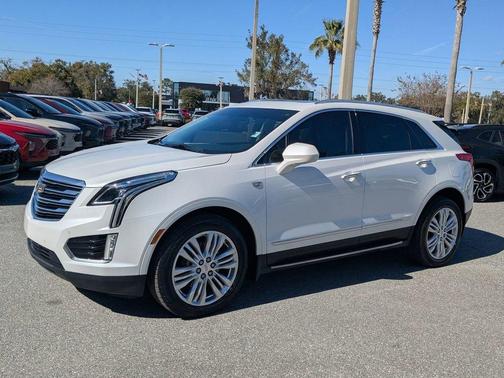 Crystal White Tri-Coat 2019 Cadillac XT5 Premium Luxury