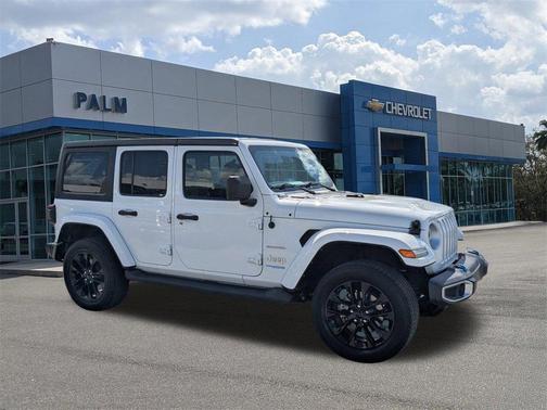 2022 Jeep Wrangler Unlimited 4xe Sahara