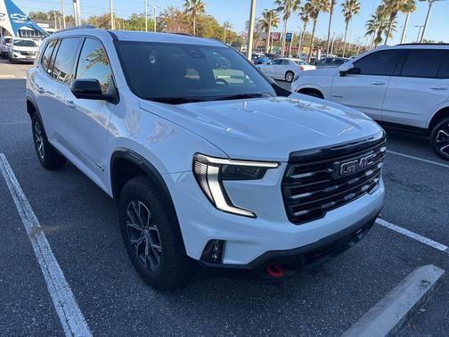 2024 GMC Acadia AT4