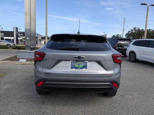Sterling Gray Metallic 2024 Chevrolet Trax 1RS