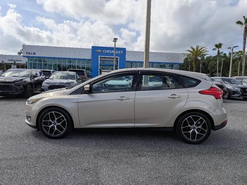 White Gold Metallic 2017 Ford Focus SEL