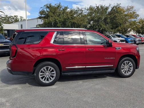 2022 GMC Yukon SLT