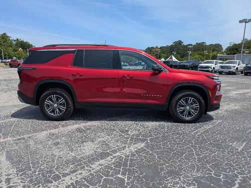Red 2026 Chevrolet Traverse LT