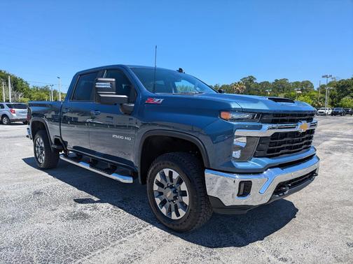 2025 Chevrolet Silverado 2500 LT