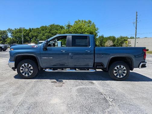 2025 Chevrolet Silverado 2500 LT