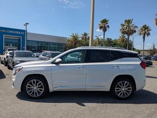 White Frost Tri-Coat 2022 GMC Terrain Denali