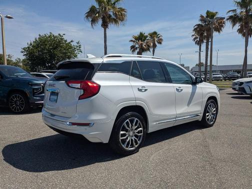 White Frost Tri-Coat 2022 GMC Terrain Denali