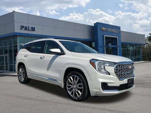 White Frost Tri-Coat 2022 GMC Terrain Denali