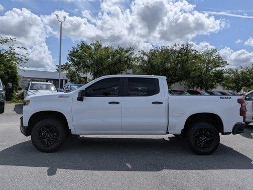 Summit White 2021 Chevrolet Silverado 1500 Custom Trail Boss