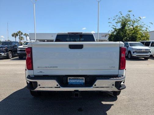 Summit White 2020 Chevrolet Silverado 3500 LTZ