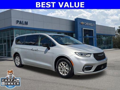 Silver Mist Clearcoat 2024 Chrysler Pacifica Touring-L