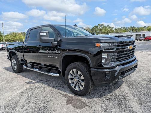 2025 Chevrolet Silverado 2500 Custom