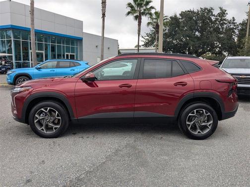 2025 Chevrolet Trax LT