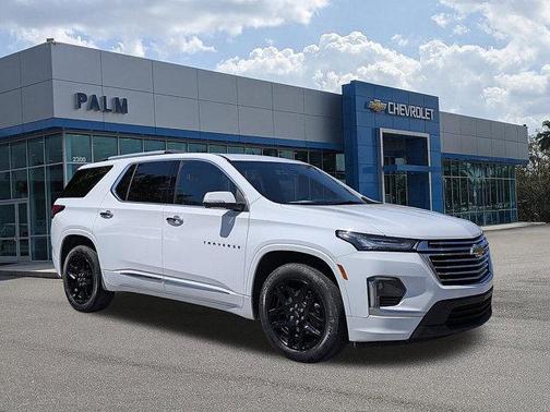 Summit White 2023 Chevrolet Traverse Premier