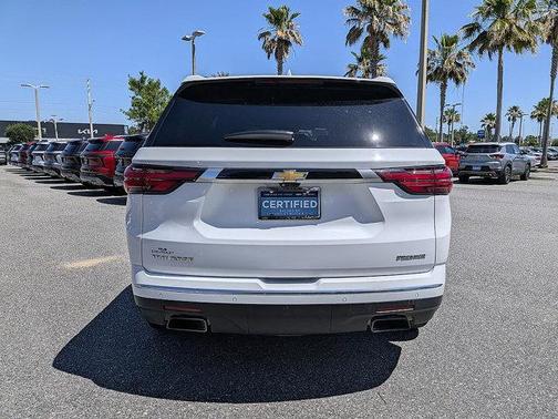 Summit White 2023 Chevrolet Traverse Premier