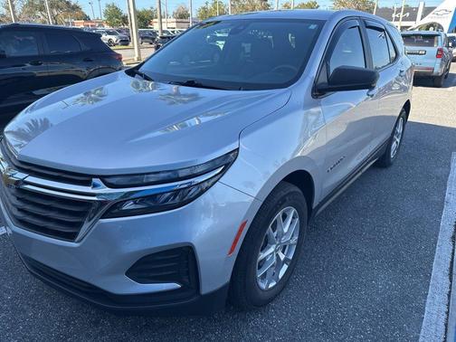 2022 Chevrolet Equinox LS