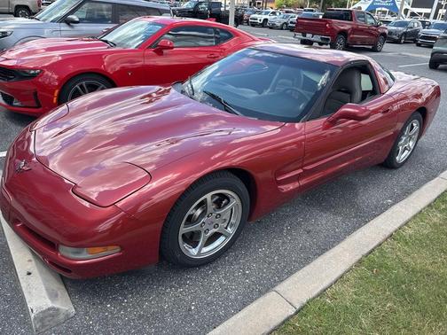 Red Metallic 1998 Chevrolet Corvette