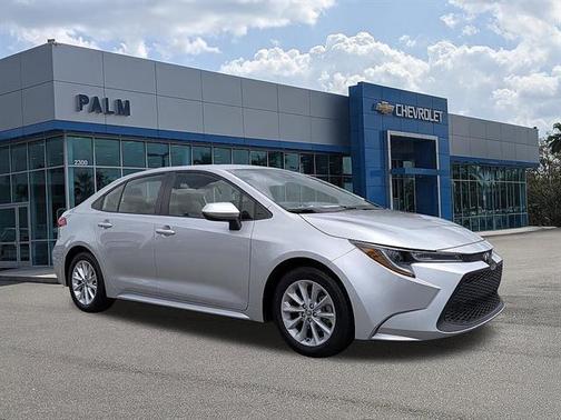 Classic Silver Metallic 2022 Toyota Corolla LE