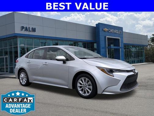 Classic Silver Metallic 2022 Toyota Corolla LE