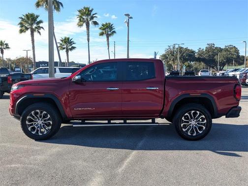 2025 GMC Canyon Denali