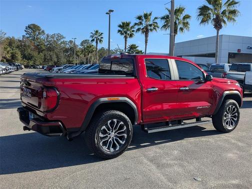 2025 GMC Canyon Denali