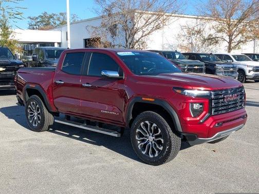 2025 GMC Canyon Denali