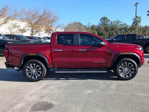 2025 GMC Canyon Denali
