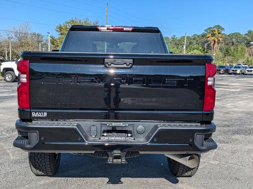 2025 Chevrolet Silverado 2500 Custom