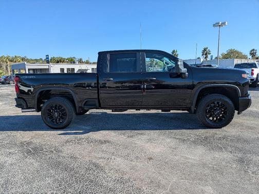 2025 Chevrolet Silverado 2500 Custom
