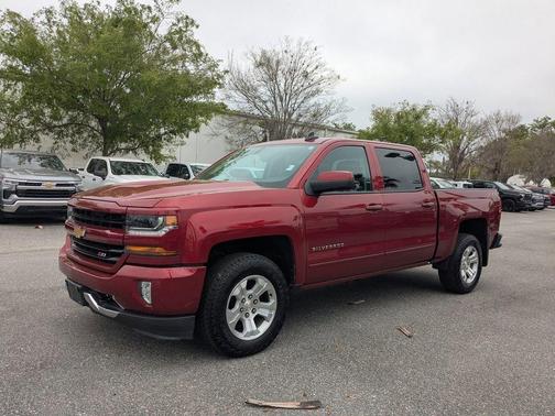 Cajun Red Tintcoat 2018 Chevrolet Silverado 1500 LT