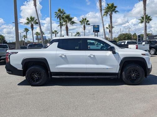 2026 Chevrolet Silverado EV LT