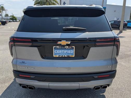 2024 Chevrolet Traverse LT