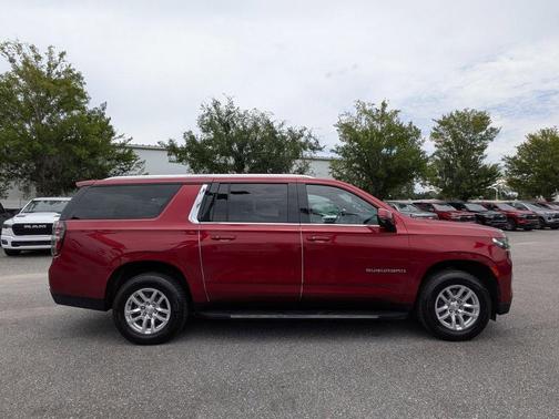 Cherry Red 2022 Chevrolet Suburban LT