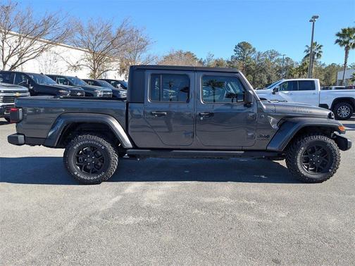 2024 Jeep Gladiator Sport