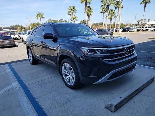 2020 Volkswagen Atlas Cross Sport 3.6L V6 SE w/Technology