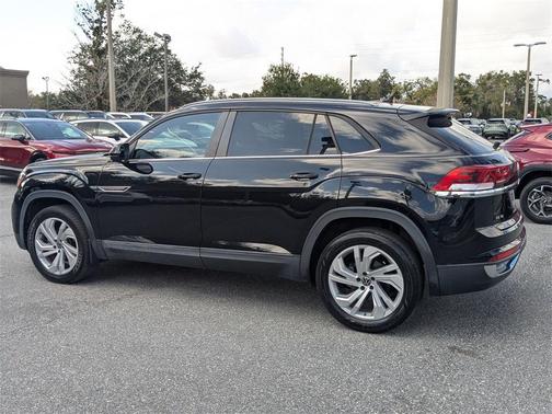 2020 Volkswagen Atlas Cross Sport 3.6L V6 SE w/Technology