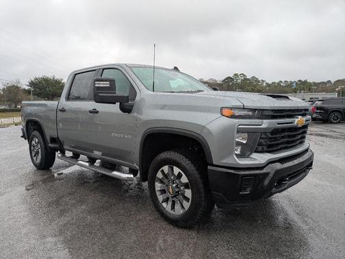 2026 Chevrolet Silverado 2500 Custom