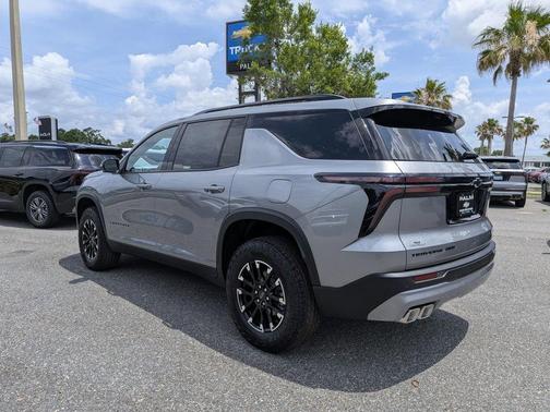 Gray 2026 Chevrolet Traverse Z71