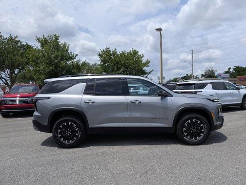 Gray 2026 Chevrolet Traverse Z71