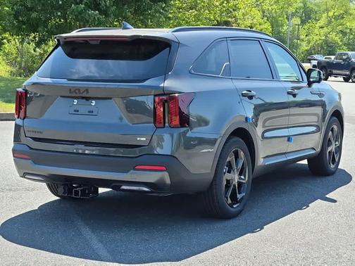 Gray 2026 Kia Sorento Hybrid X-LINE SX PRESTIGE
