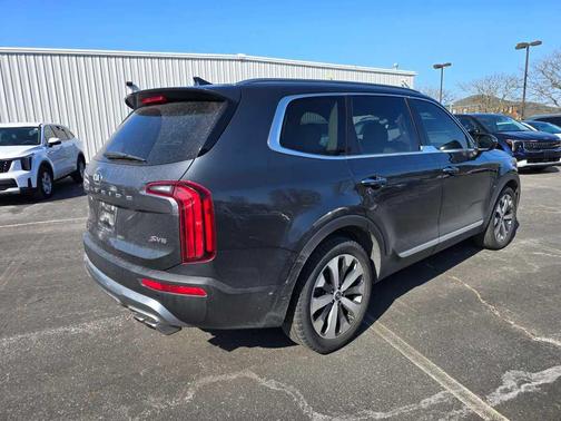 2020 Kia Telluride S