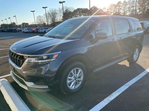 2022 Kia Carnival LXS