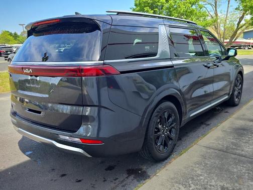 Metal 2024 Kia Carnival SX Prestige