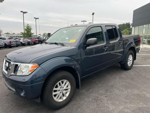 Arctic Blue Metallic 2018 Nissan Frontier SV