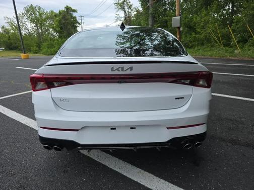 Glacial White Pearl 2024 Kia K5 GT