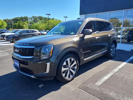Dark Moss 2022 Kia Telluride S