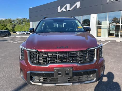Red 2025 Kia Sorento SX