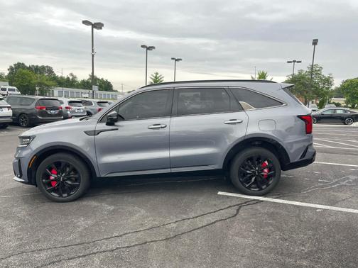 Everlasting Silver 2021 Kia Sorento SX